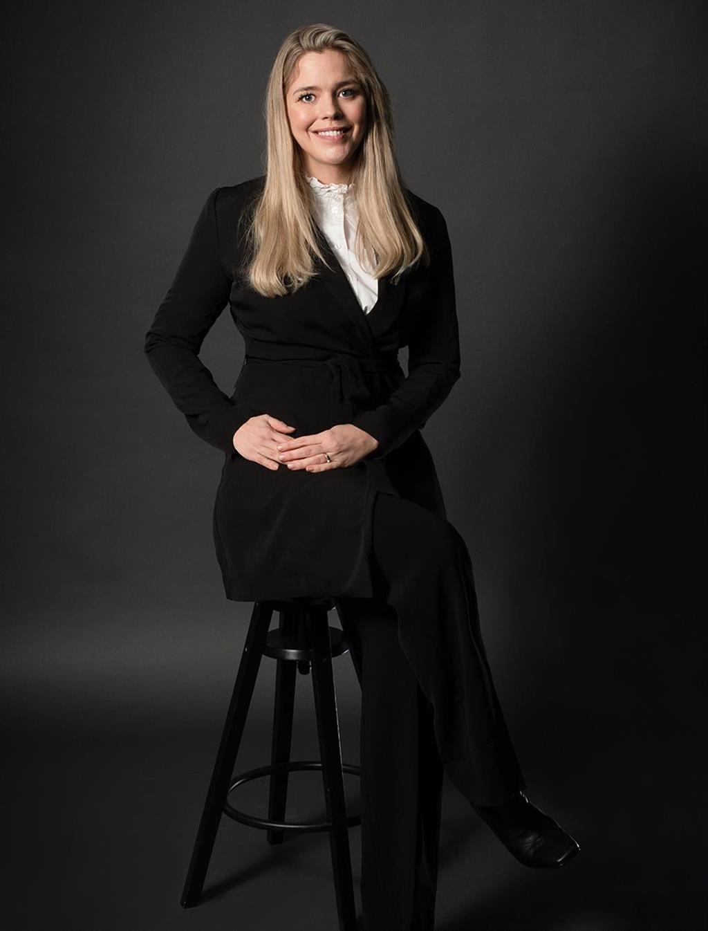 Lovisa Sjöström, Mäklare Svensk Fastighetsförmedling