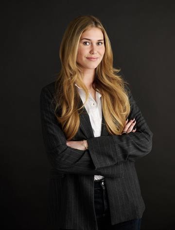 Fanny Lundström, Mäklare Svensk Fastighetsförmedling