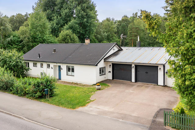 Fasad, framsida