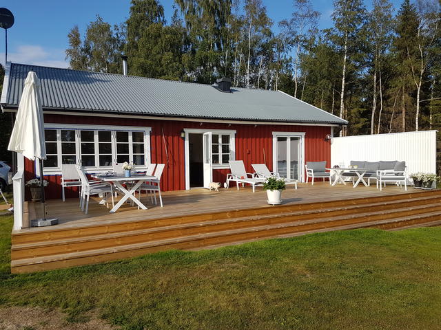 Stor altan och gott om plats för umgänge!