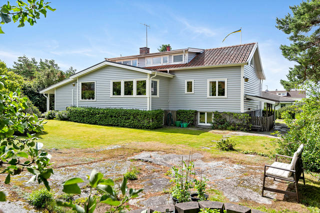 Södra Breviksvägen 36