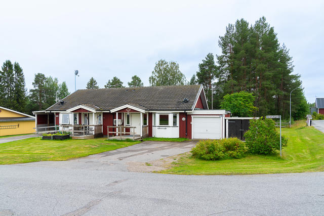 Skidvägen 15B
