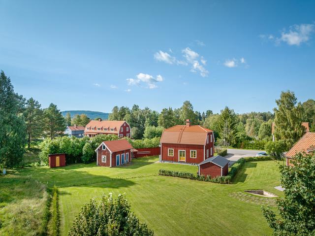 Renoverad villa med centralt läge i Gagnef