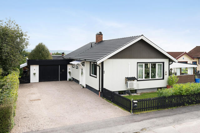 Fasad, framsida