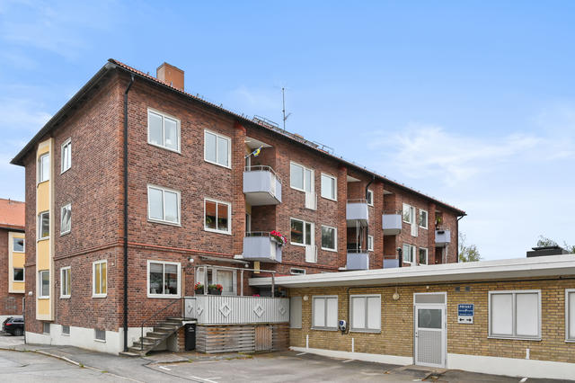 Karl Gustavsgatan 4B - centralt och lugnt läge!