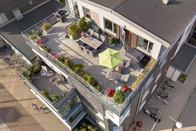 Fantastisk takterrass i söderläge