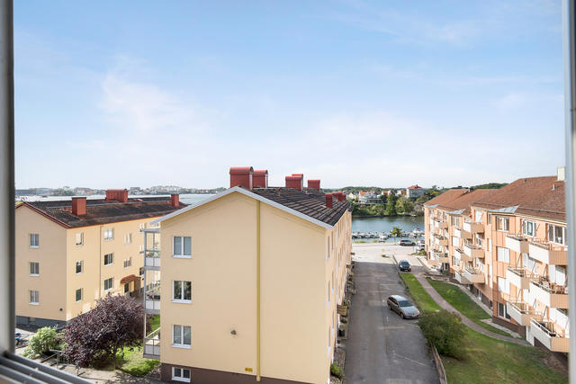 Utsikt från Landsvägsgatan 3, Karlskrona