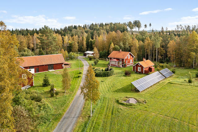 Vy över fastigheten