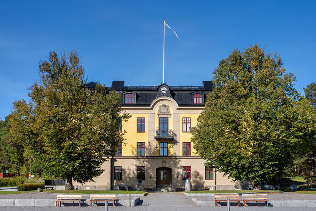 Den vackra byggnaden i syd-öst!