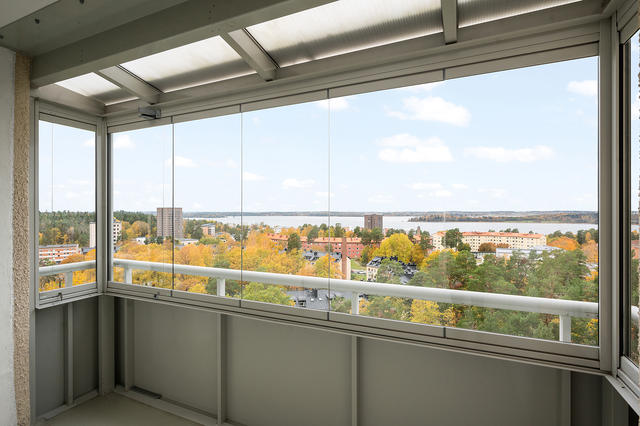 Balkong högst upp i huset!