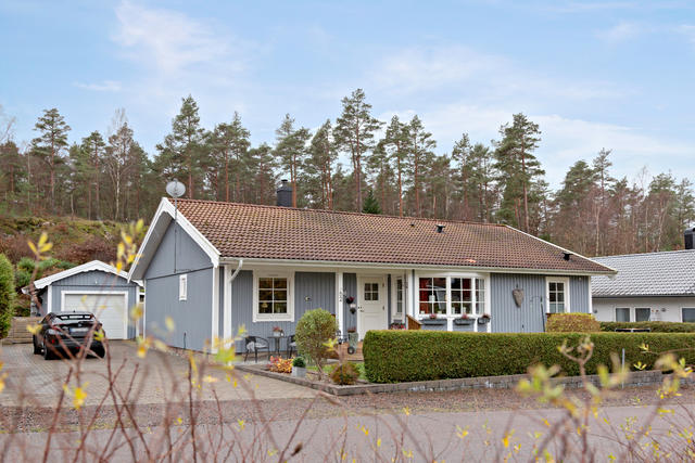 1 plans villa med fint läge