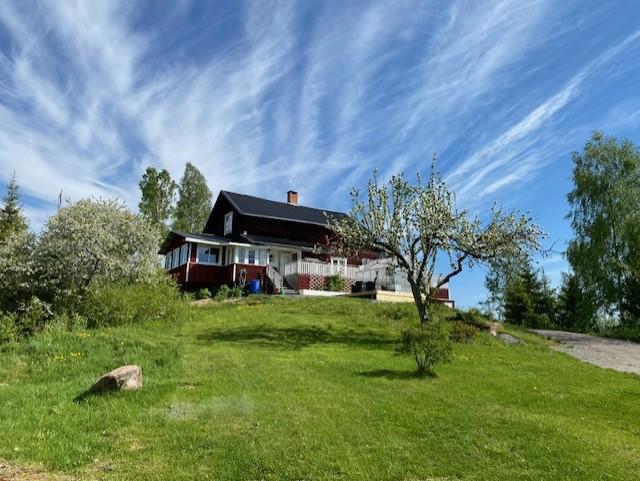 Välkommen till Västsjö Björntorp 1