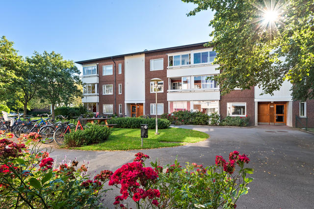 Varmt välkomna till Rönnebergavägen 47A