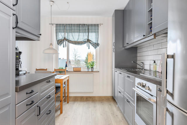 Nytt kök med nya vitvaror från IKEA