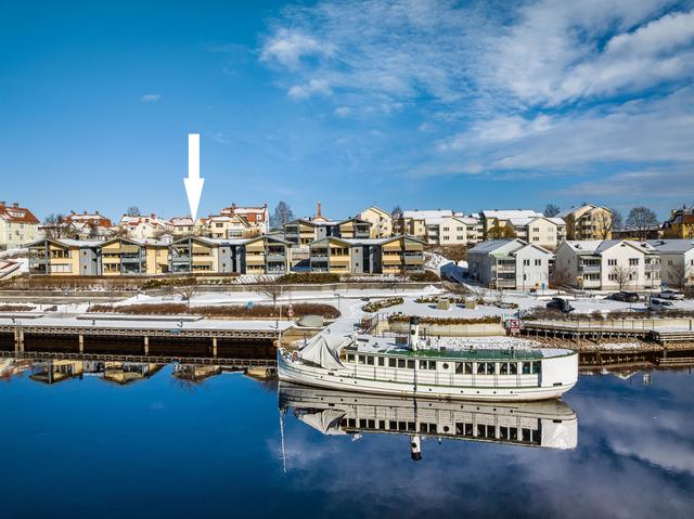 Välkommen till en bostadsrätt med oslagbart läge vid Österdalälven!