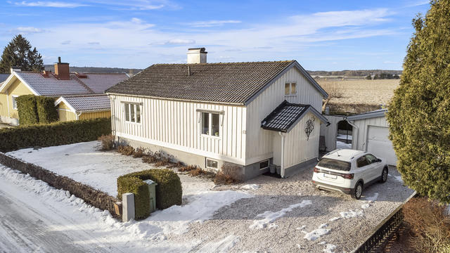 Välkommen till Ängsvägen 27!