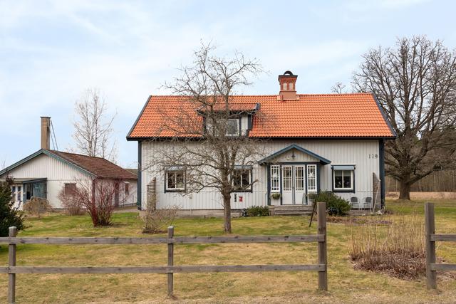 Ytterbild framsidan