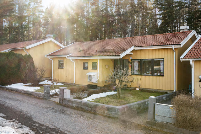 Välkommen till Ekebyvägen 49!