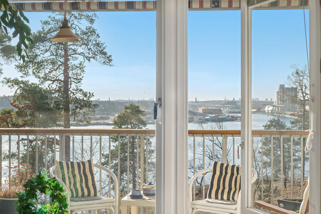 Varmt välkommen till Larsbergsvägen 57