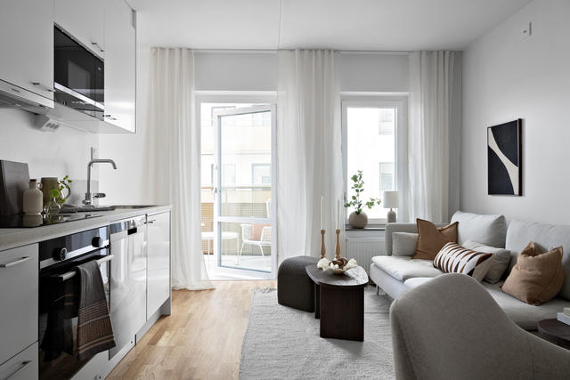 Lägenheten har helt nya stylingmöbler som man har möjlighet att ta över!