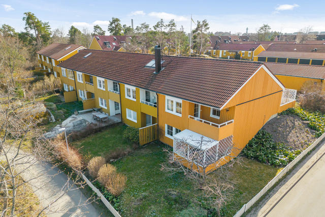 Varmt välkommen till Ängsklockevägen 63 i Lidingö