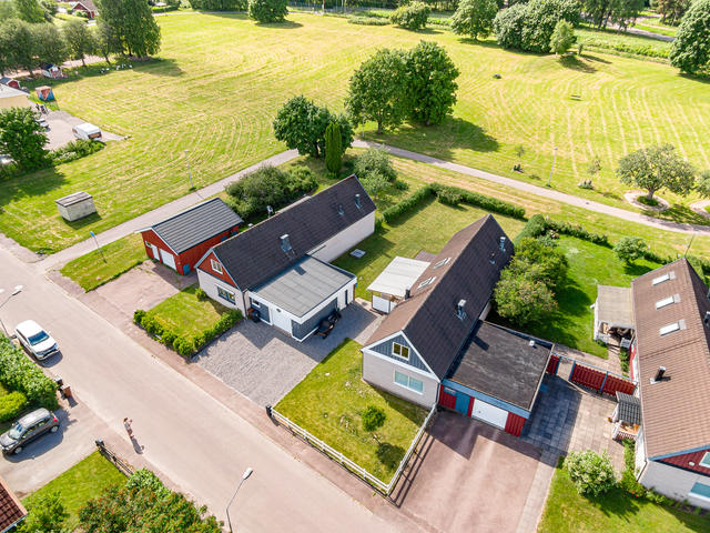 Otroligt bra läge med grönskande omgivningar!