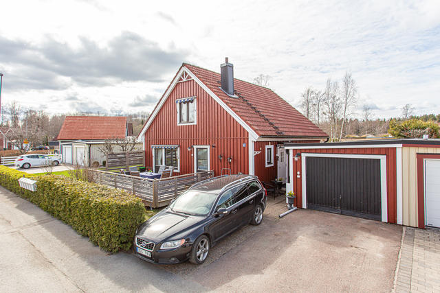 Vitmossavägen 10