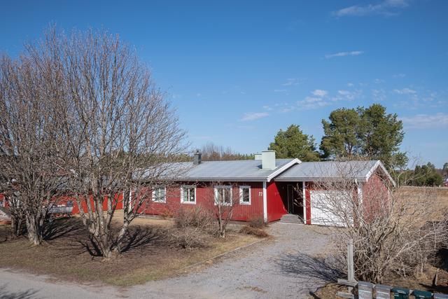 Skogärdsvägen 22