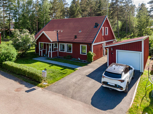 Tuppes Väg 27
