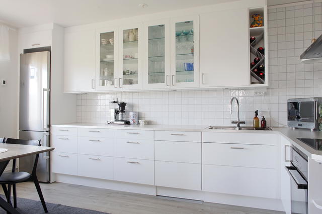 Ljust och fint kök från Marbodal som renoverats via företag 2018