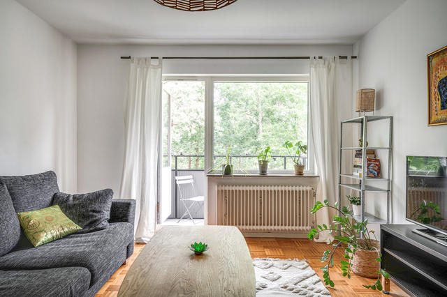 Magiskt allrum med utgång till balkongen