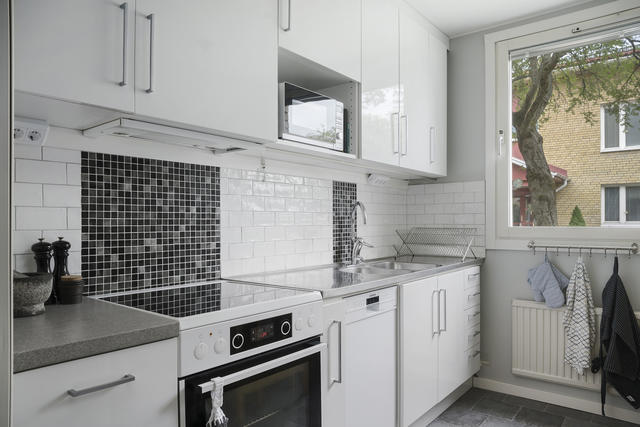 I köket finns diskmaskin installerat!
