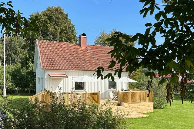 Charmigt 1,5 plans hus med källare