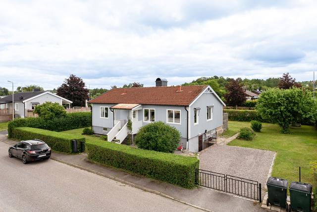 Fin villa i lugna och trevliga kvarter.