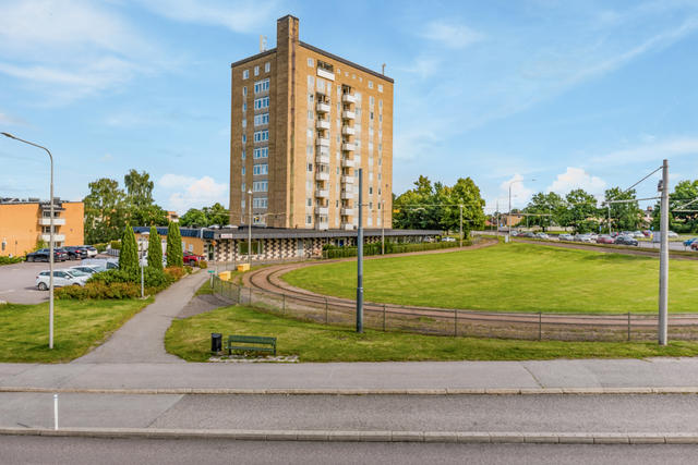 Rösgången 6