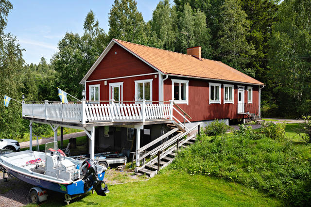 Hus 1