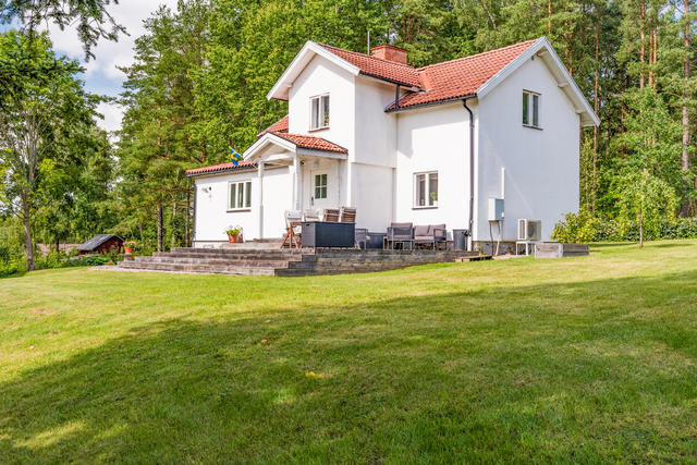 Välkommen till Kila Rogsta Höglunda 1!
