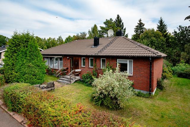 Tallvägen 17 - Flen