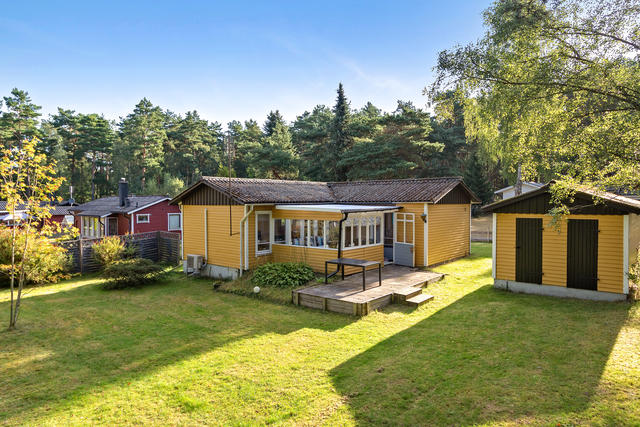 Orkidévägen 12