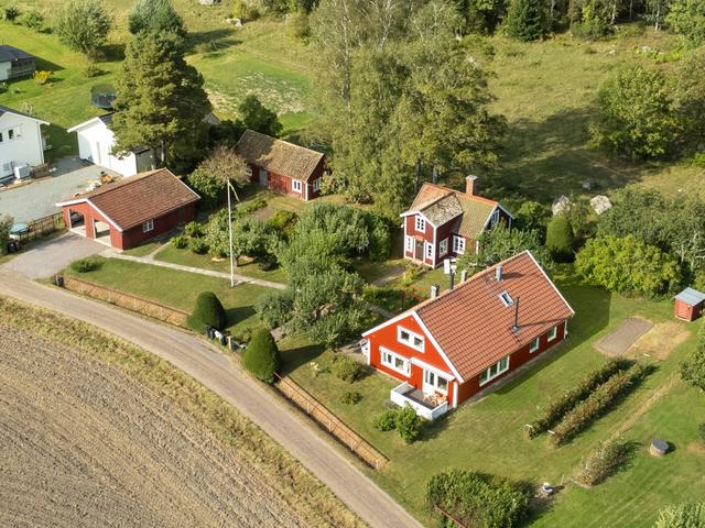 Varmt välkommen till Åloppe Karlsro 135!
