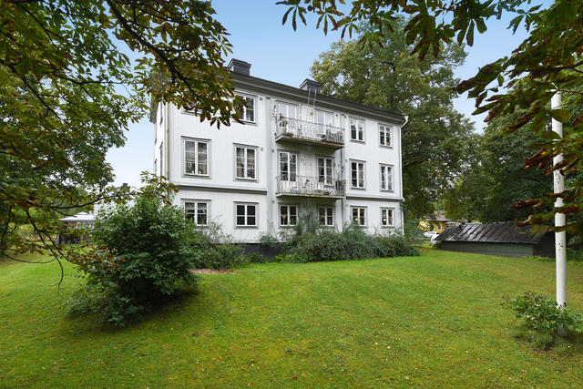 Prästgårdsallén 3