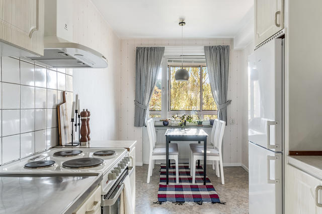 Kök med plats för matplats