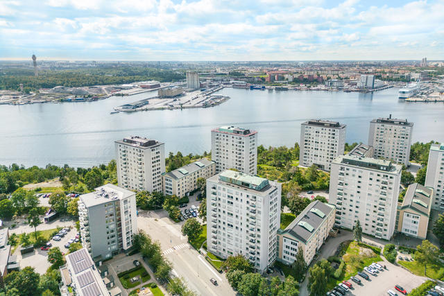 Varmt välkommen till Fregattvägen 8 i Lidingö ovan