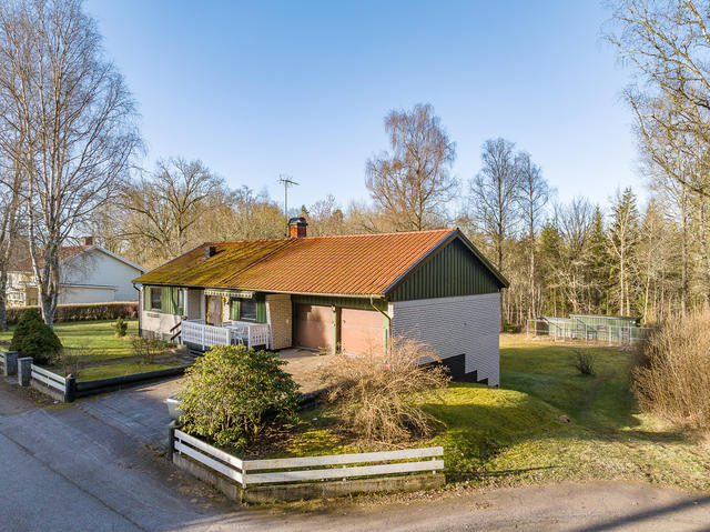 Vy från återvändsgatans vändplan