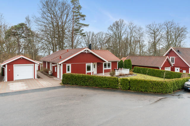 Välkommen hem till Blåsippevägen 6 