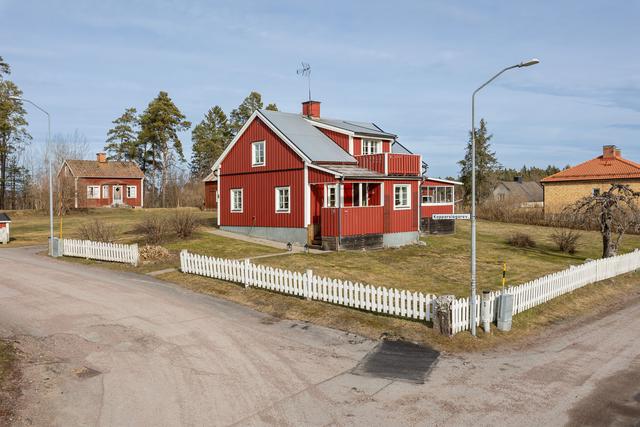 Hantverkarvägen 19