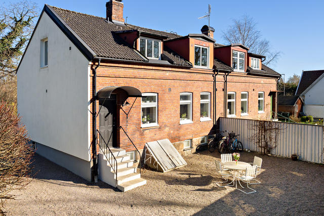Varmt välkomna till Skolgatan 24!