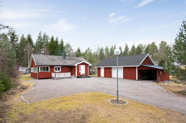 Nedre Tångbergsvägen 4