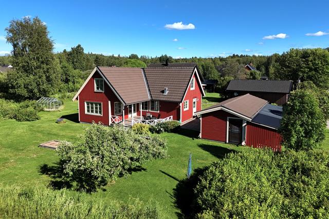 Fin familjevilla i omtyckta Bäsna