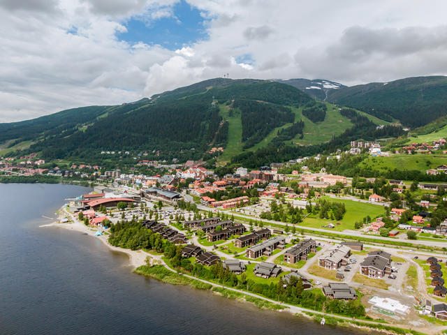 Välkommen till Åre strand med närhet till alla de aktiviteter som familjen kan tänkas önska sig under en vistelse i Åre